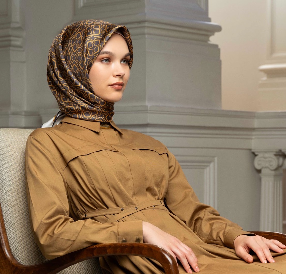 85 Armine Sura İpek Eşarp 9248d