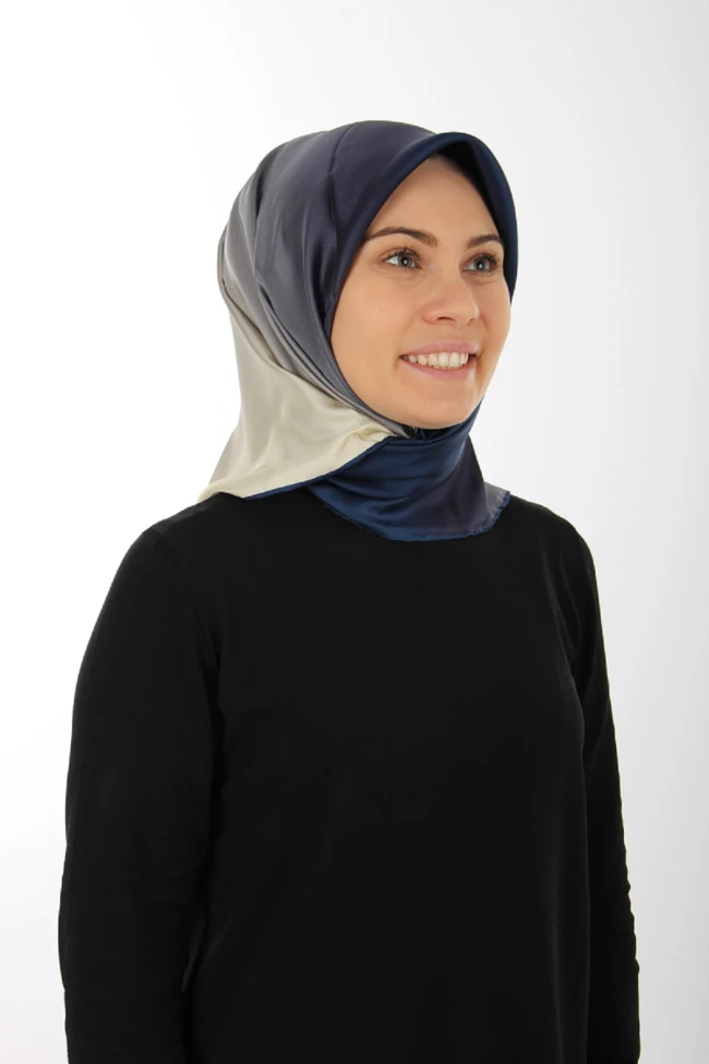 Aker Sura İpek Eşarp 7656701