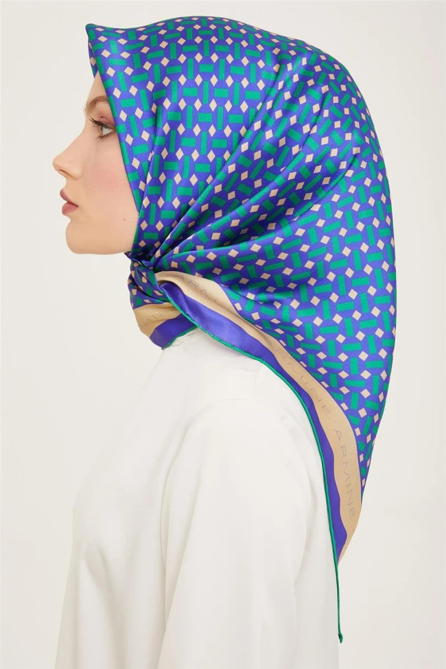80 Armine Sura İpek Eşarp 9151D