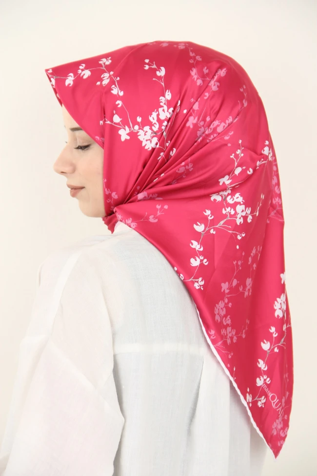 Fuşya Quaj Çiçek Desen İpek Rayon Eşarp