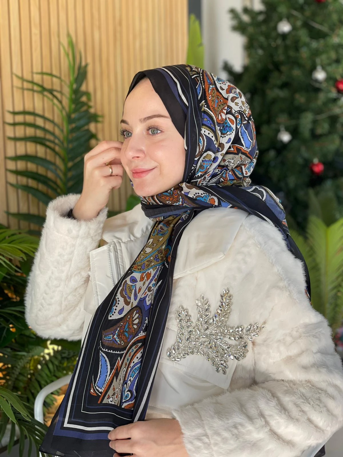 Koyu Mor Emproyal Etnik Desen Şal 3