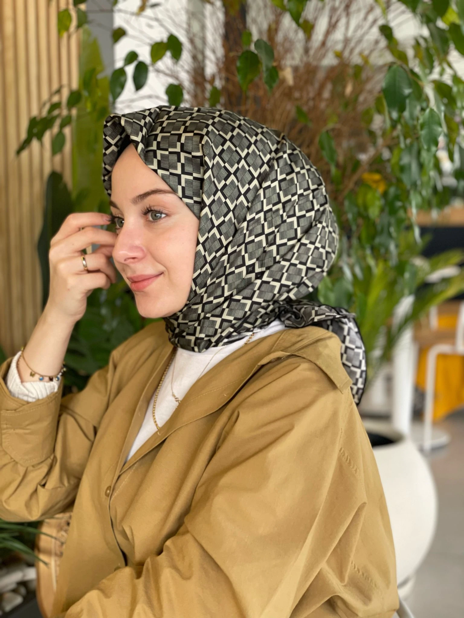 911 Aker Twill İpek Eşarp 8975713