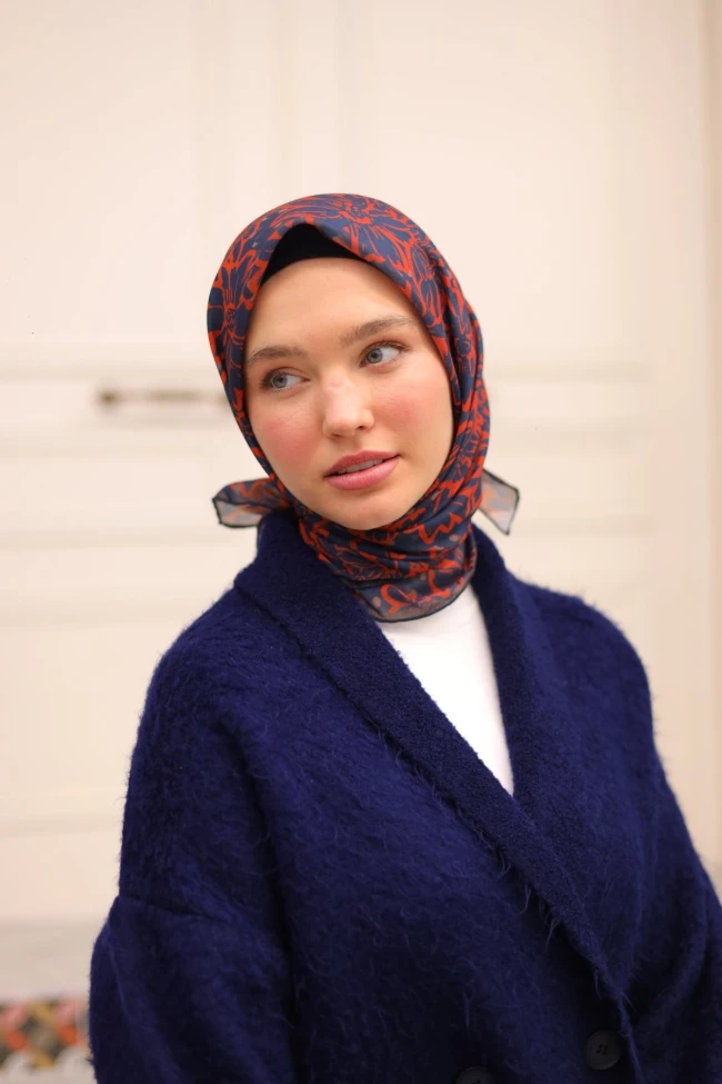 09 Silk Home Çiçekli Soft Eşarp