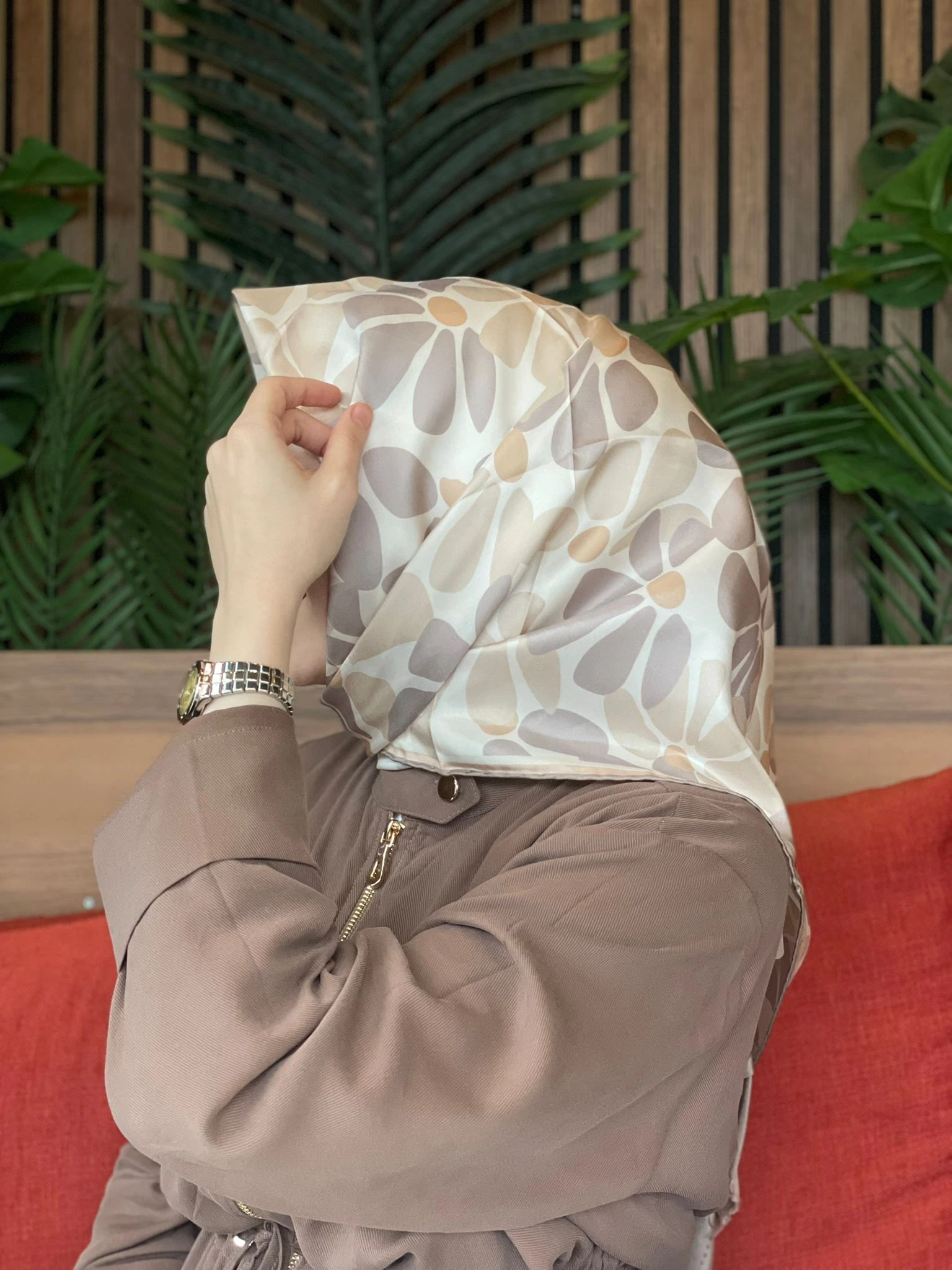 34 Belli Twill İpek Eşarp 4116D