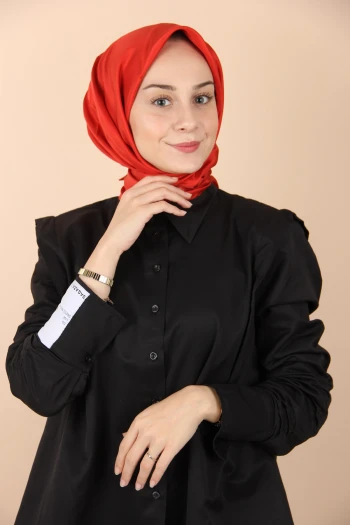 Levidor Düz Twill İpek Eşarp
