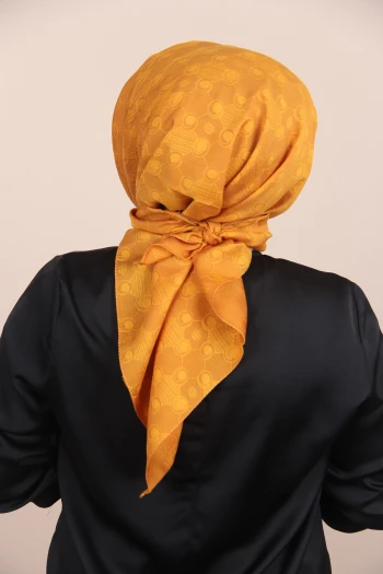 Quaj Q Desen Caz Eşarp