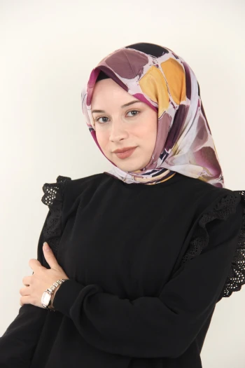 22 Levidor Desenli Soft Eşarp