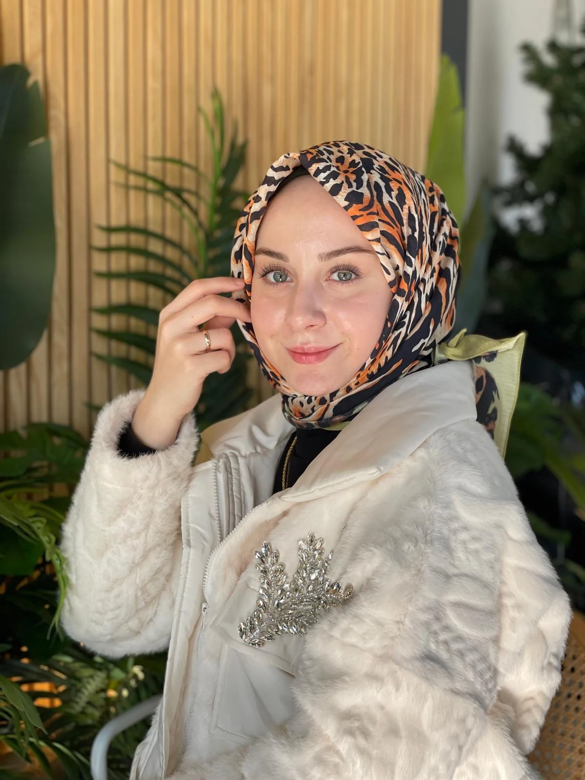 Fıstık Yeşili Loryan Scarf Diamond Leopar Eşarp