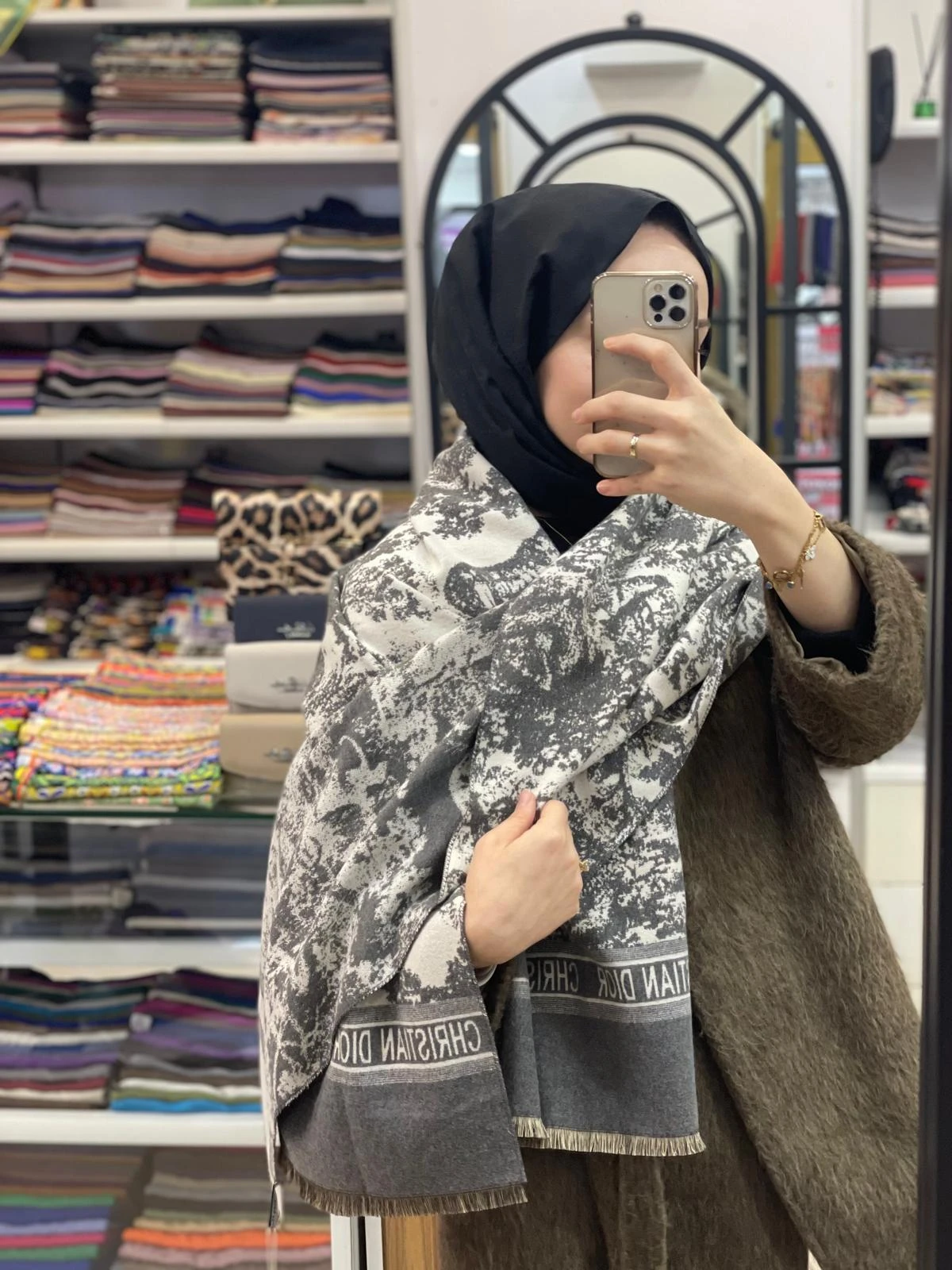 GRİ Sima CH DR Etol Omuz Şalı