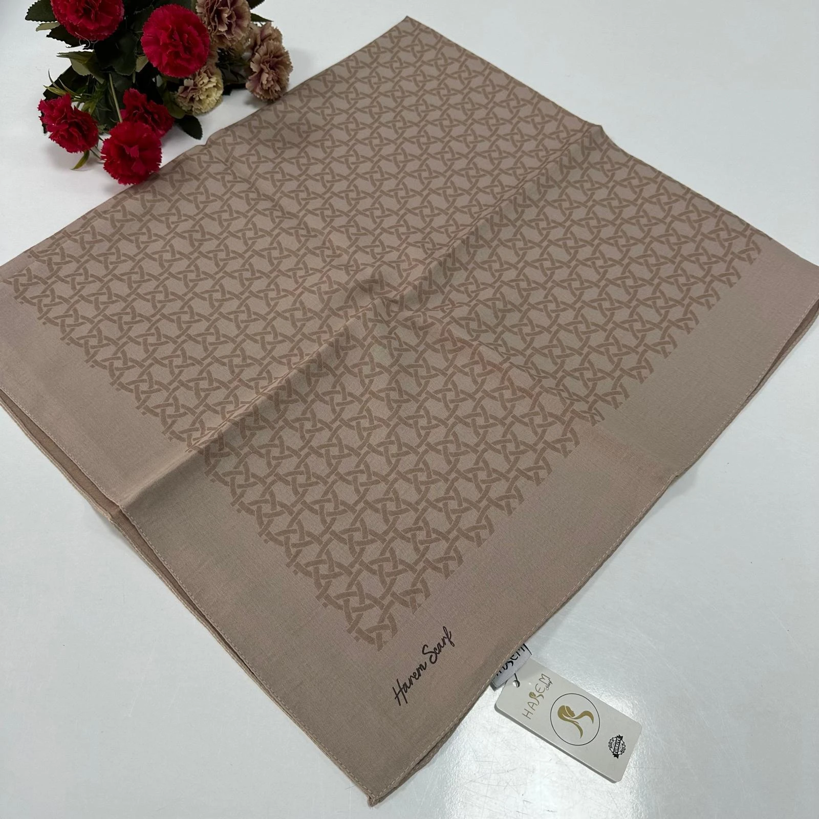 Kum Beji Harem Scarf Valery Eşarp