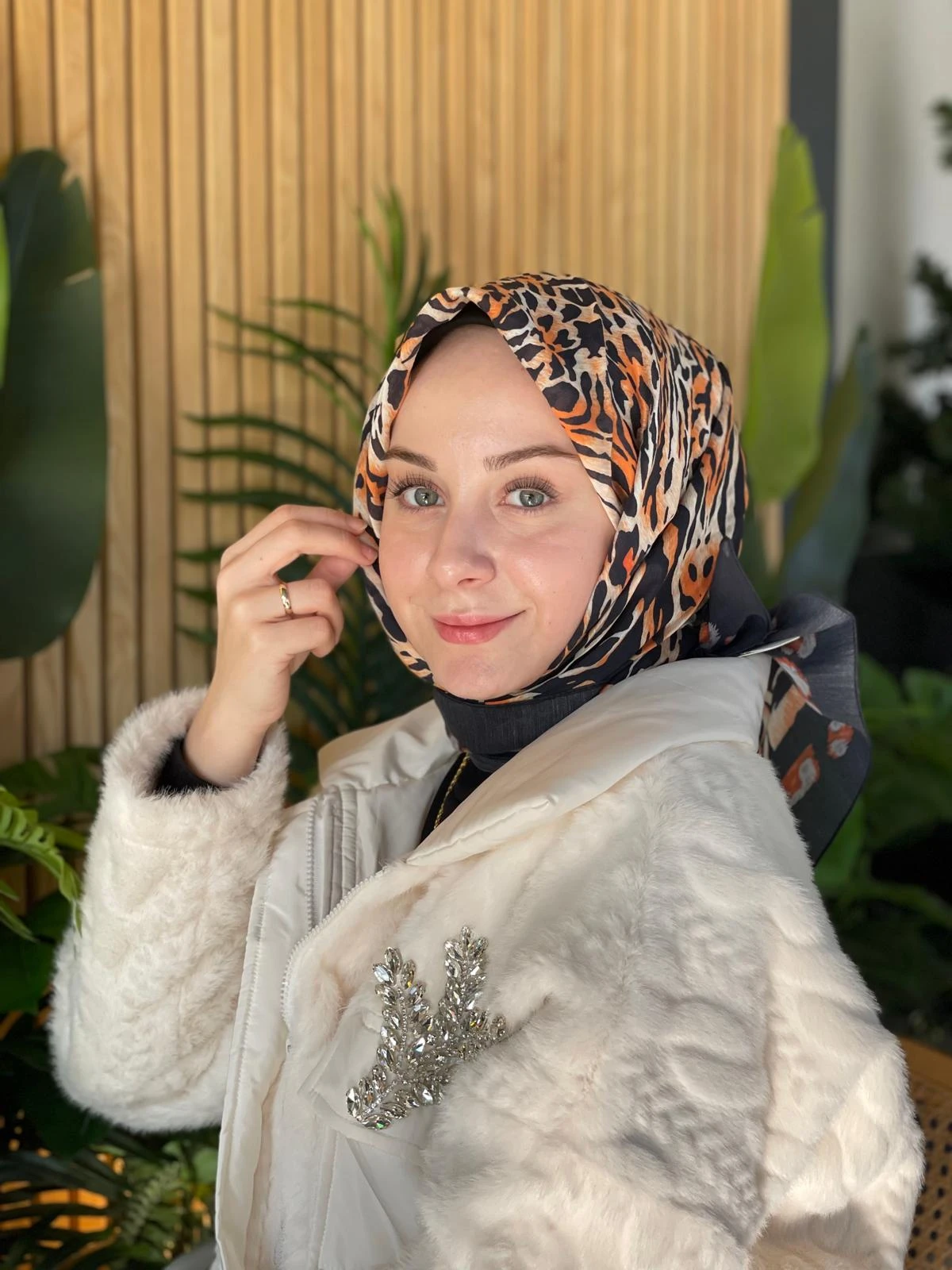 SİYAH Loryan Scarf Diamond Leopar Eşarp