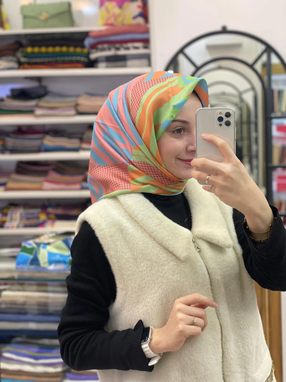 54 Belli Twill İpek Eşarp 4047D