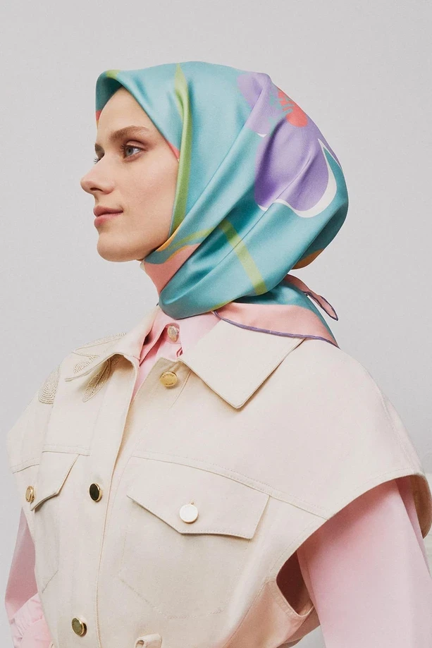01 Armine Sura İpek Eşarp 9317D