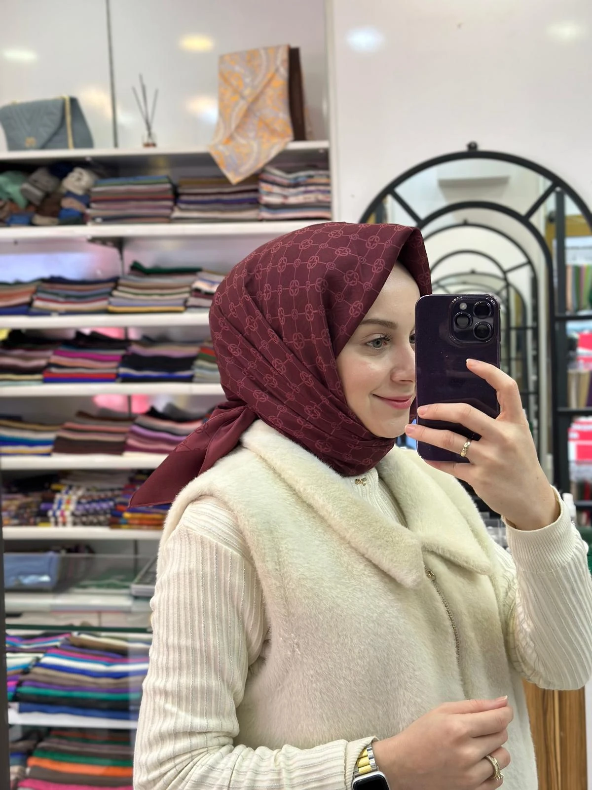 942 Aker Elegance Monogram Eşarp 1090500