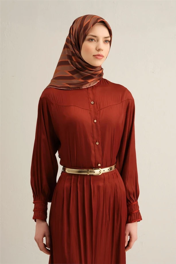 24 Armine Sura İpek Eşarp 9325D