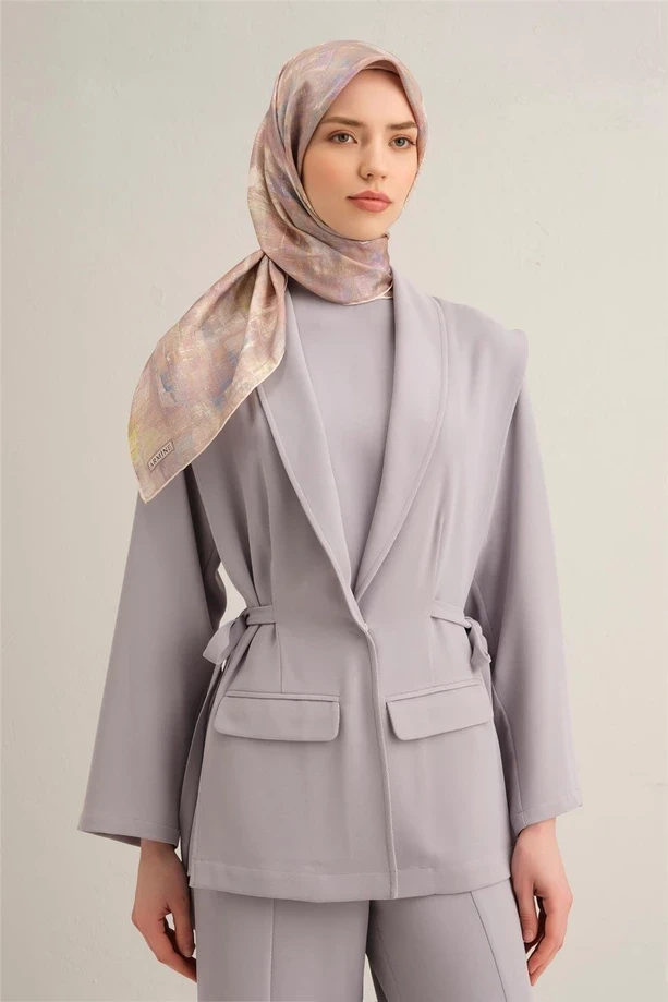 31 Armine Sura İpek Eşarp 9339D