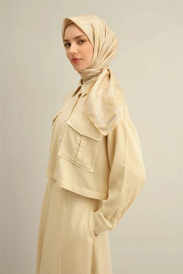 53 Armine Sura İpek Eşarp 9304D