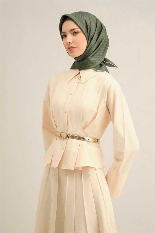 54 Armine Sura İpek Eşarp 9348D