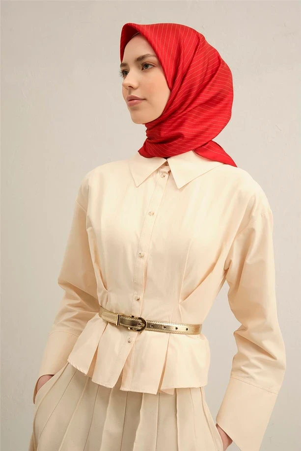 85 Armine Sura İpek Eşarp 9348D
