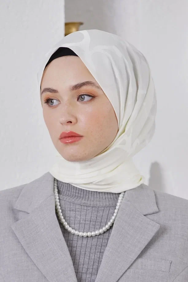 Ekru Loryan Scarf Jakar Stone Şal