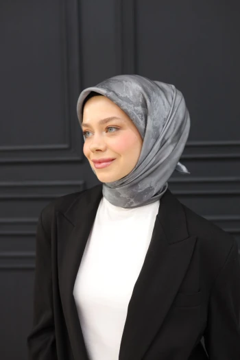 Füme-Gri Silk Home Shiny Eşarp