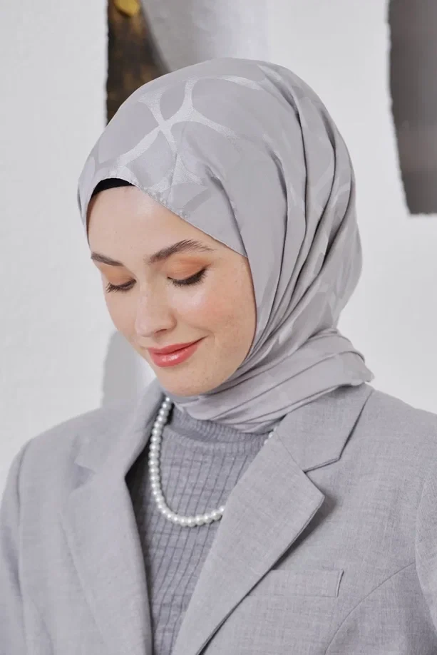 GRİ Loryan Scarf Jakar Stone Şal