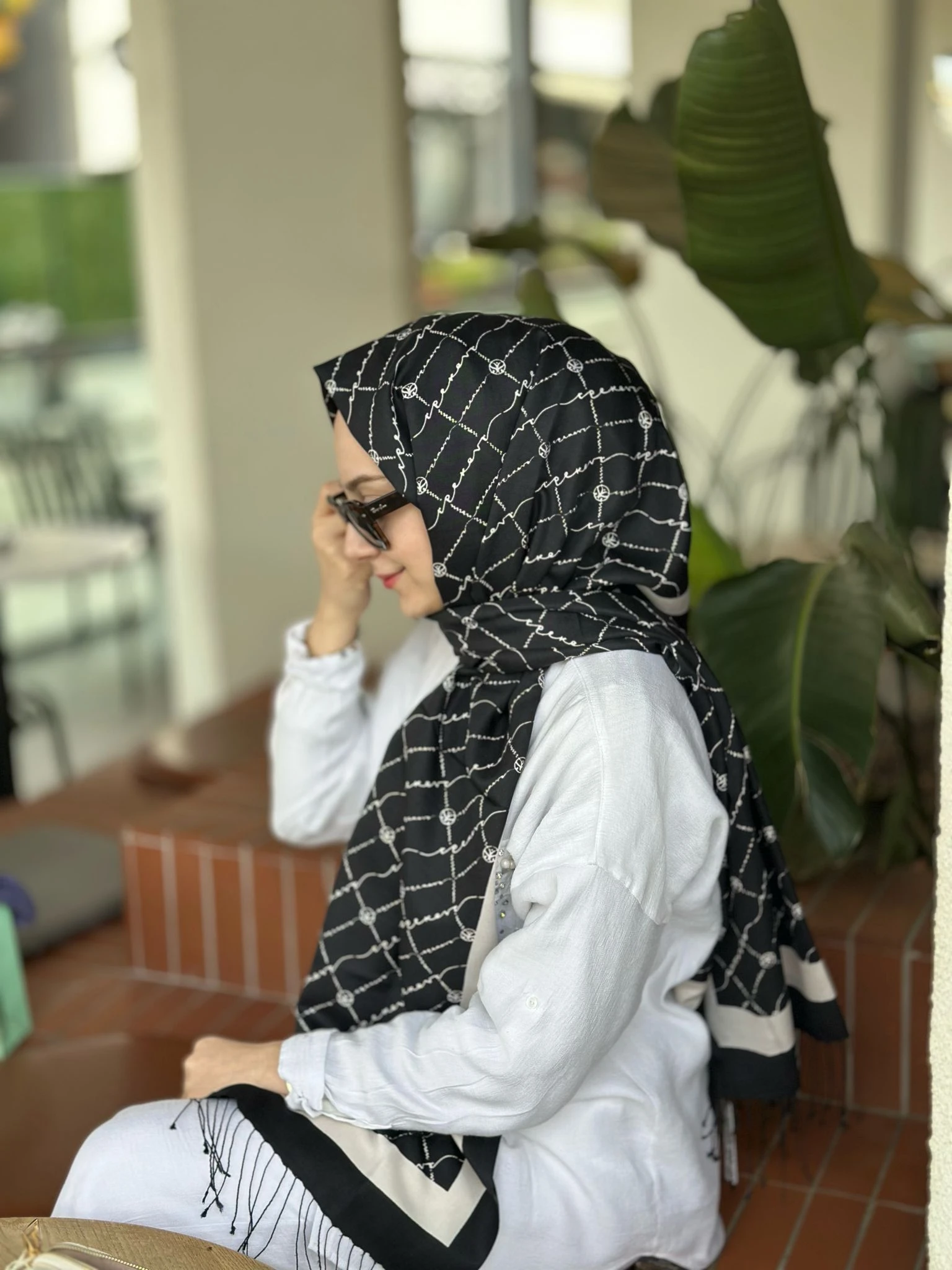 SİYAH-BEYAZ İpekevi İpek Şal 7553