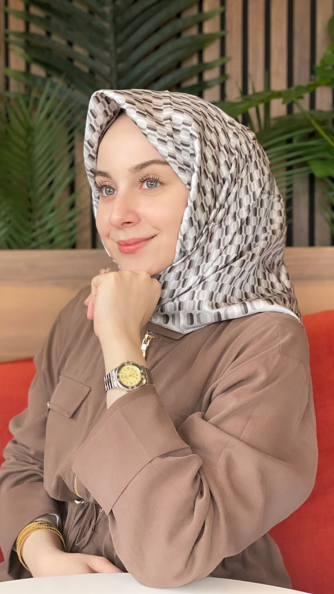 02 Belli Twill İpek Eşarp 4124D