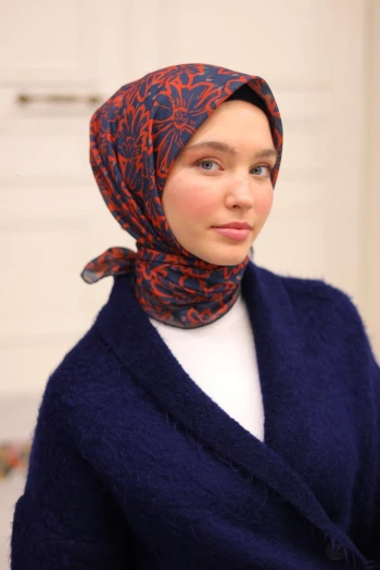 09 Silk Home Çiçekli Soft Eşarp