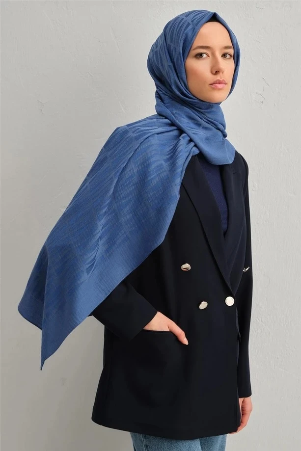 16 Armine Şal 1002-3