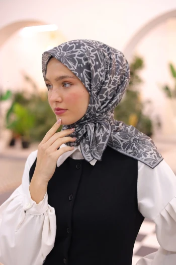 26 Silk Home Çiçekli Soft Eşarp
