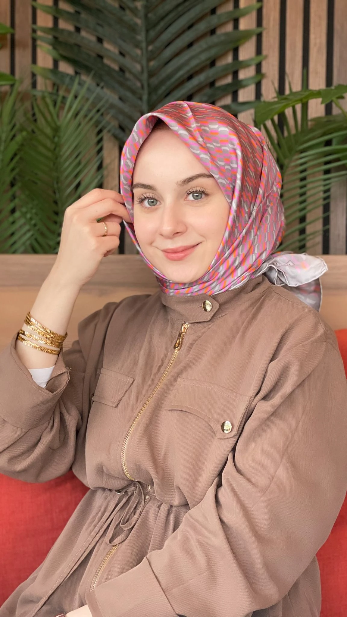 32 Belli Twill İpek Eşarp 4124D
