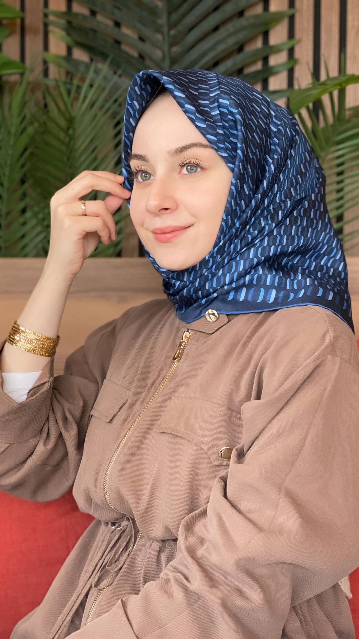 50 Belli Twill İpek Eşarp 4124D