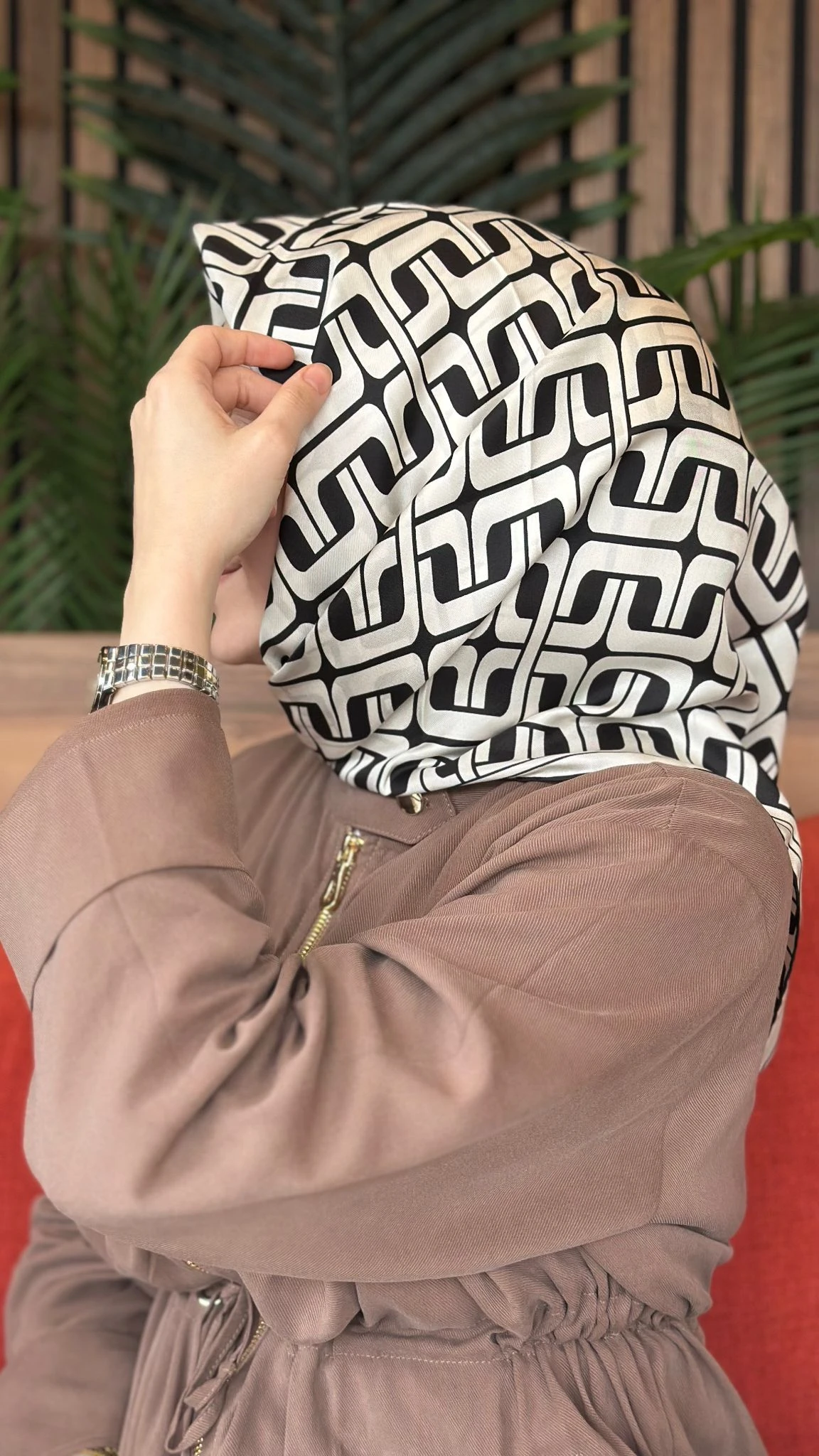 88 Belli Twill İpek Eşarp 4118D