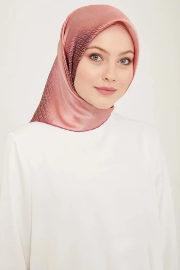 10 Armine Sura İpek Eşarp 9104D
