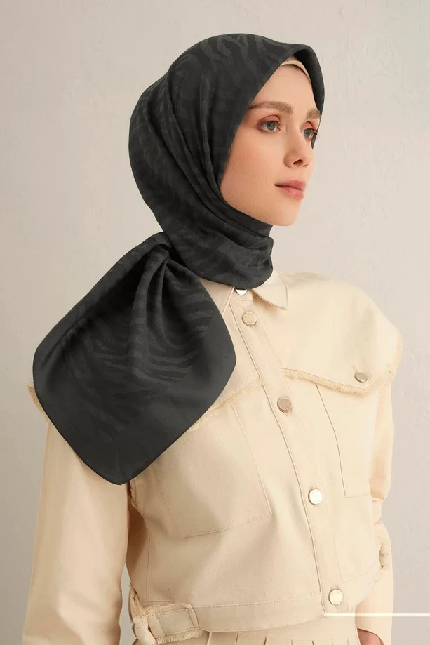 19 Armine Pamora Eşarp 1