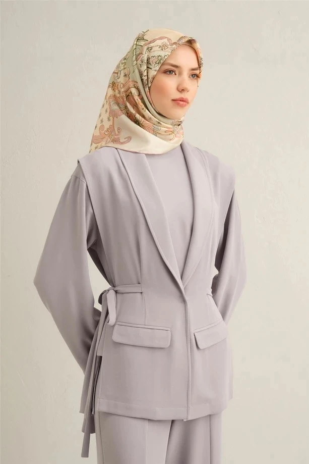 21 Armine Sura İpek Eşarp 9338D