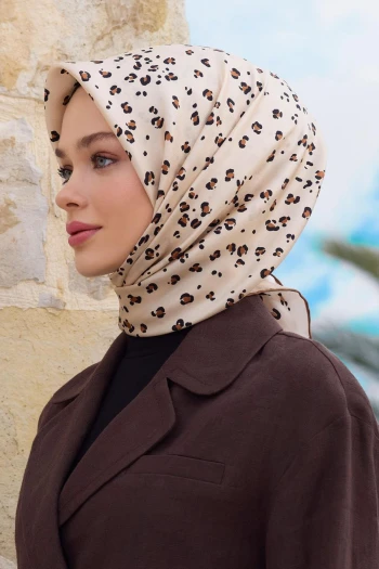 32 Belli Twill İpek Eşarp 4126D