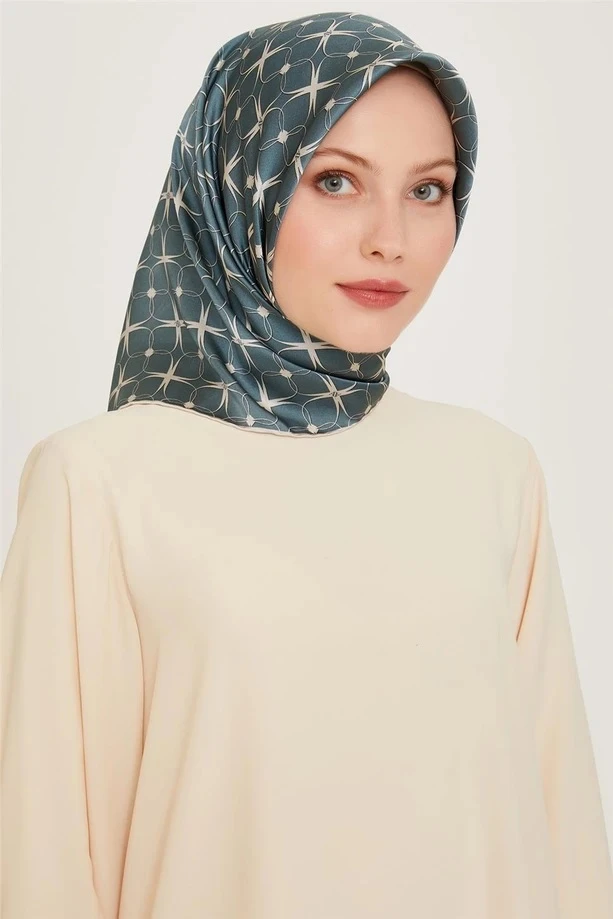 83 Armine Twill İpek Eşarp 9207D