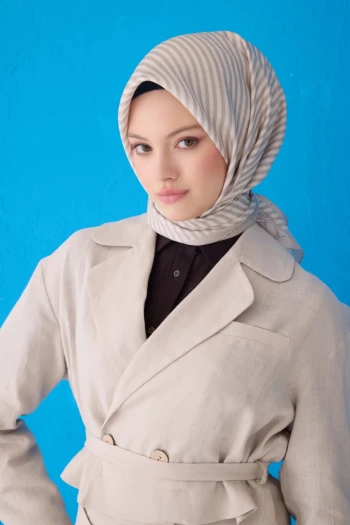 02 Belli Twill İpek Eşarp 4115D