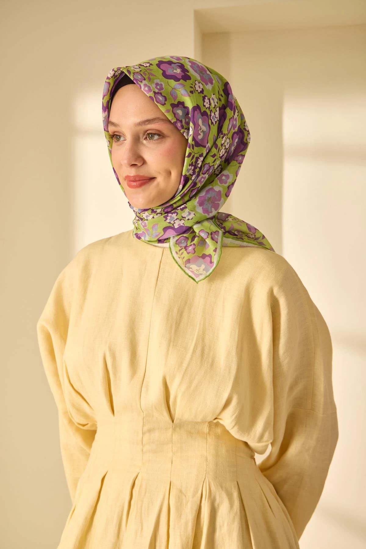 02 Silk Home Soft Eşarp 73090