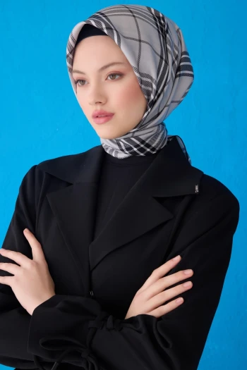 03 Belli Twill İpek Eşarp 4122D