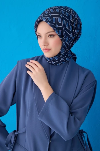 81 Belli Twill İpek Eşarp 4118D