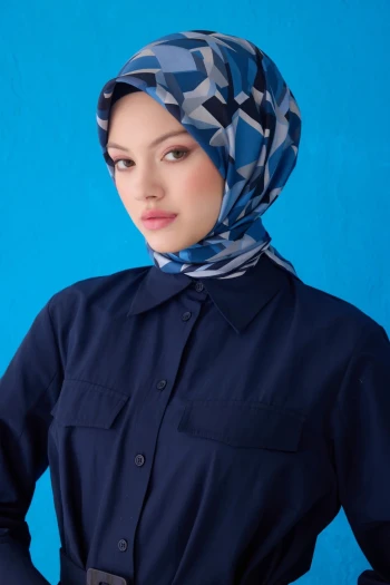 82 Belli Twill İpek Eşarp 4106D