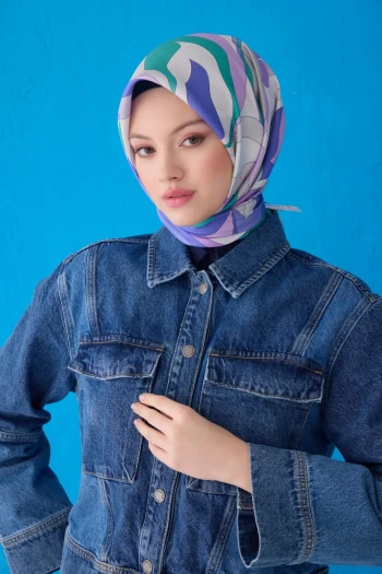 83 Belli Twill İpek Eşarp 4108D