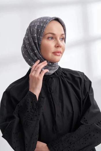 Gri-Füme Armanda Twill İpek Eşarp 4306