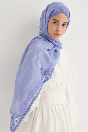 LİLA Carell Luxe Çiçekli Monogram Floş Şal