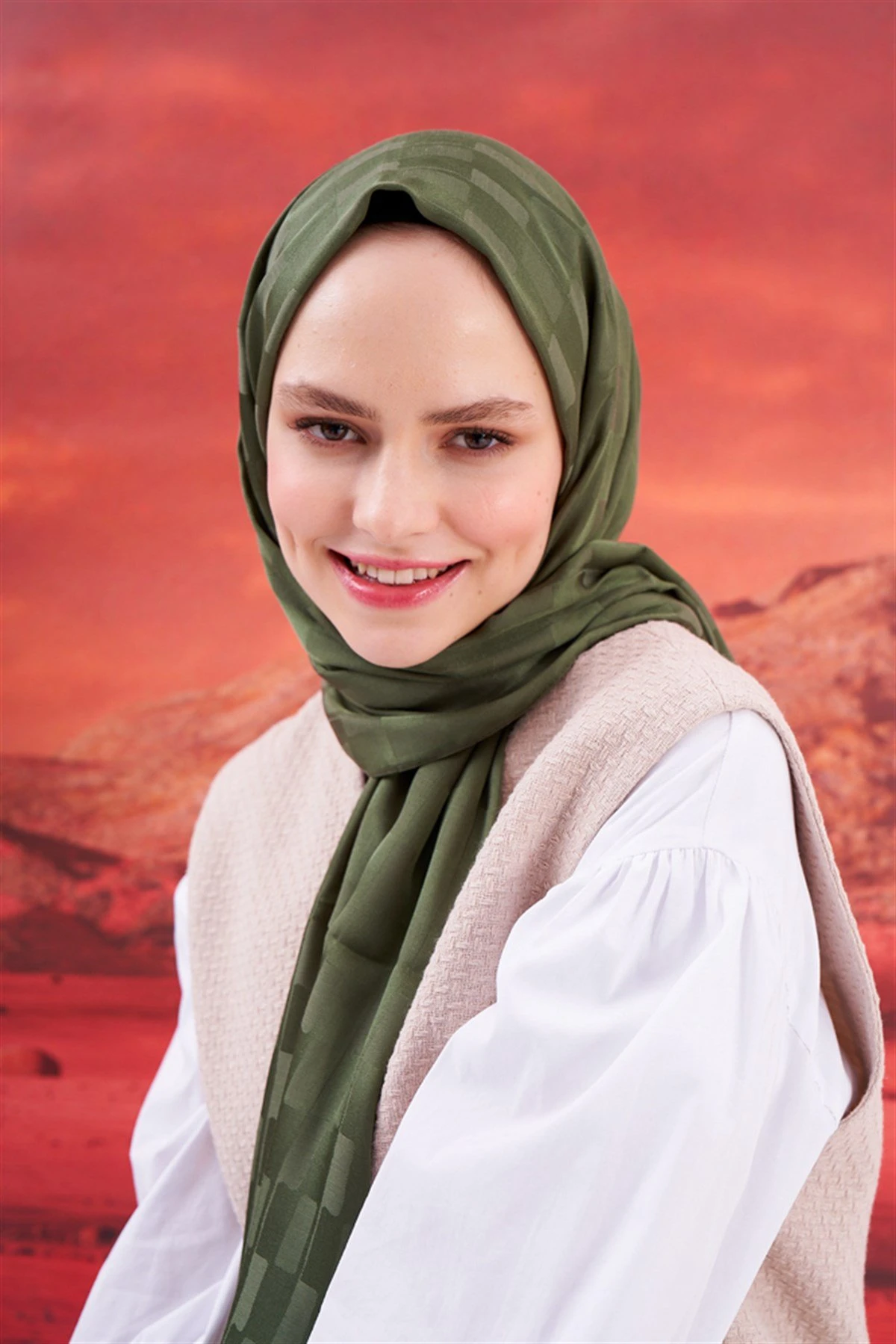 ORMAN YEŞİLİ Carell Küpçizgi Jakar İtalyan İpekli Şal