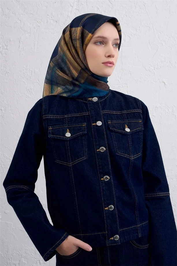 04 Armine Sura İpek Eşarp 9424D