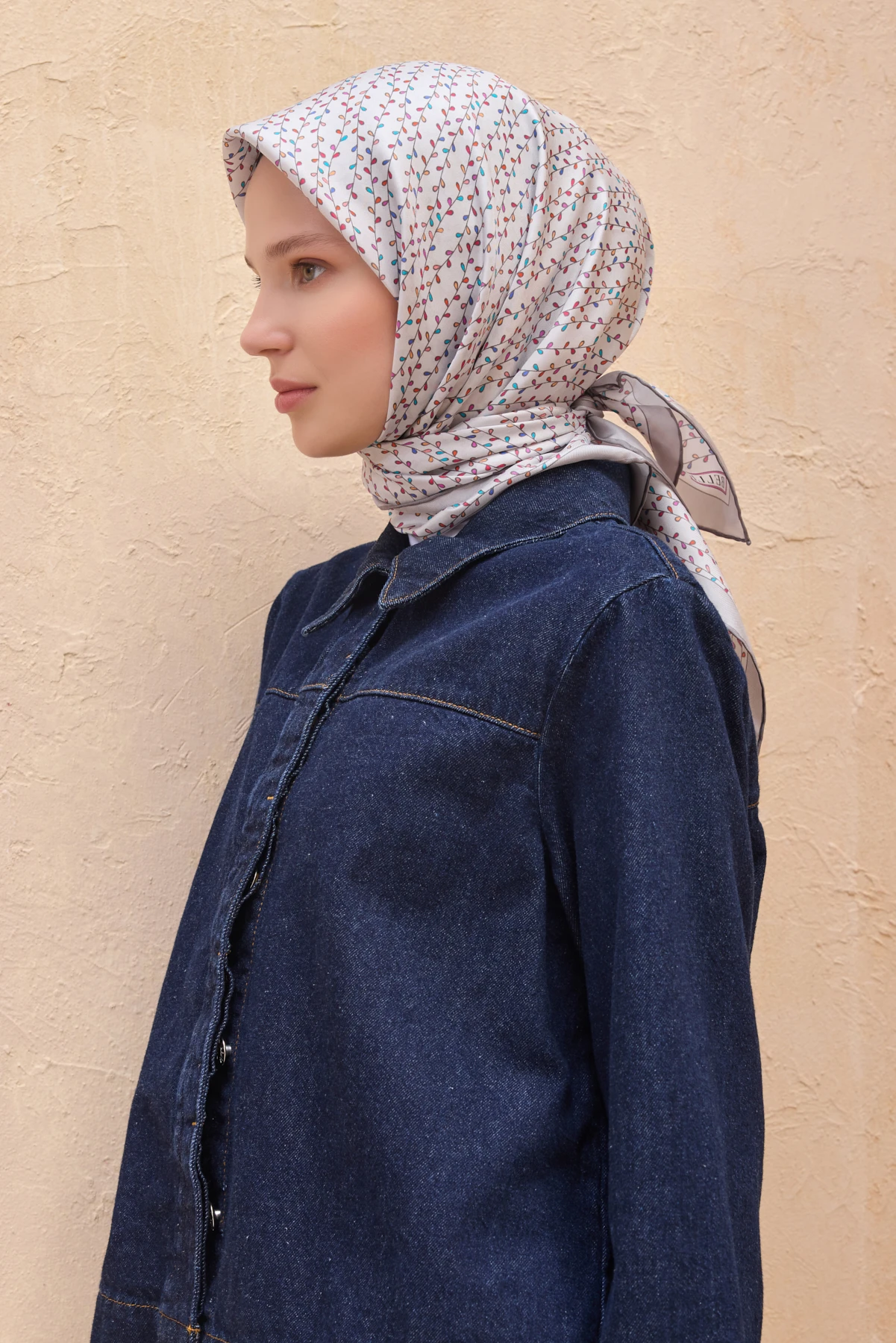04 Belli Twill İpek Eşarp 4128D